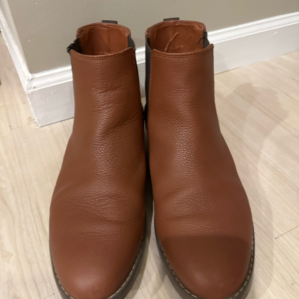 Sperry Men's Brown Leather Chelsea Boots - Classic Slip-On Ankle Boot